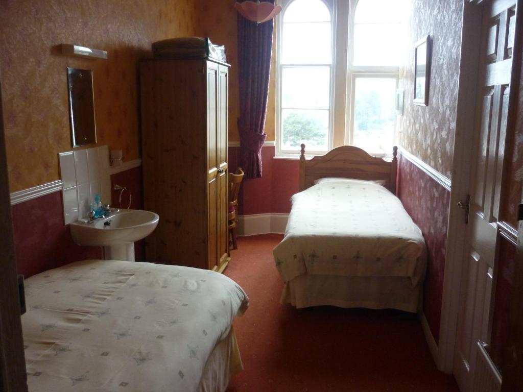Bed & Breakfast Ashwood Grange 4*