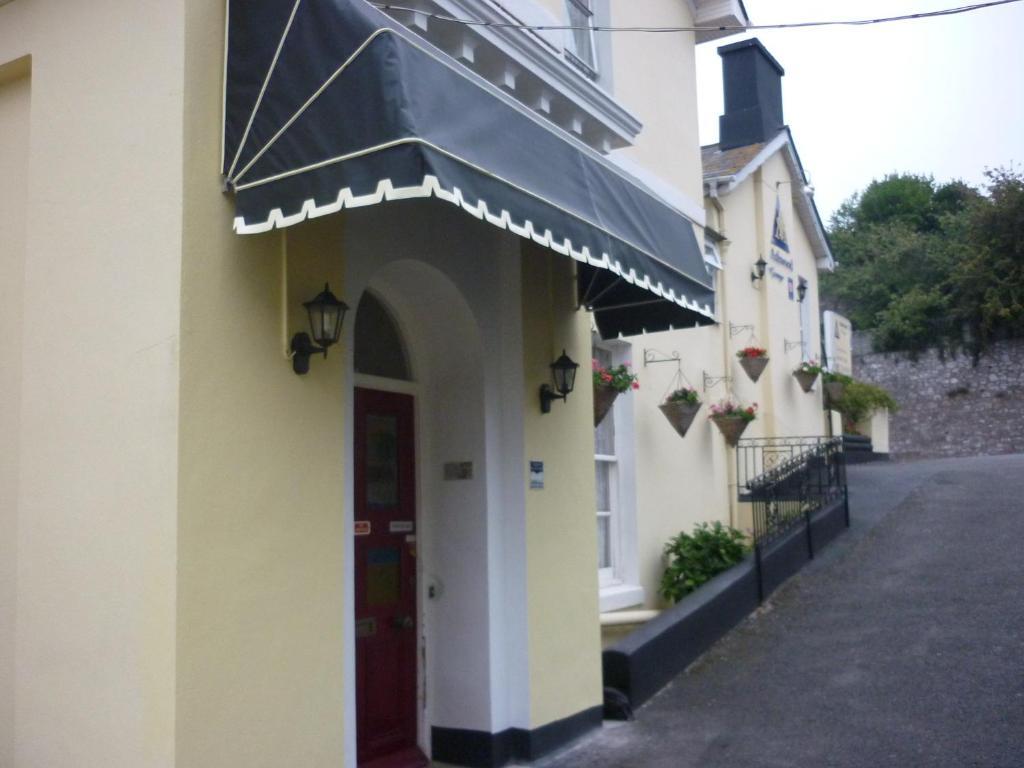 Ashwood Grange Bed & Breakfast 4*