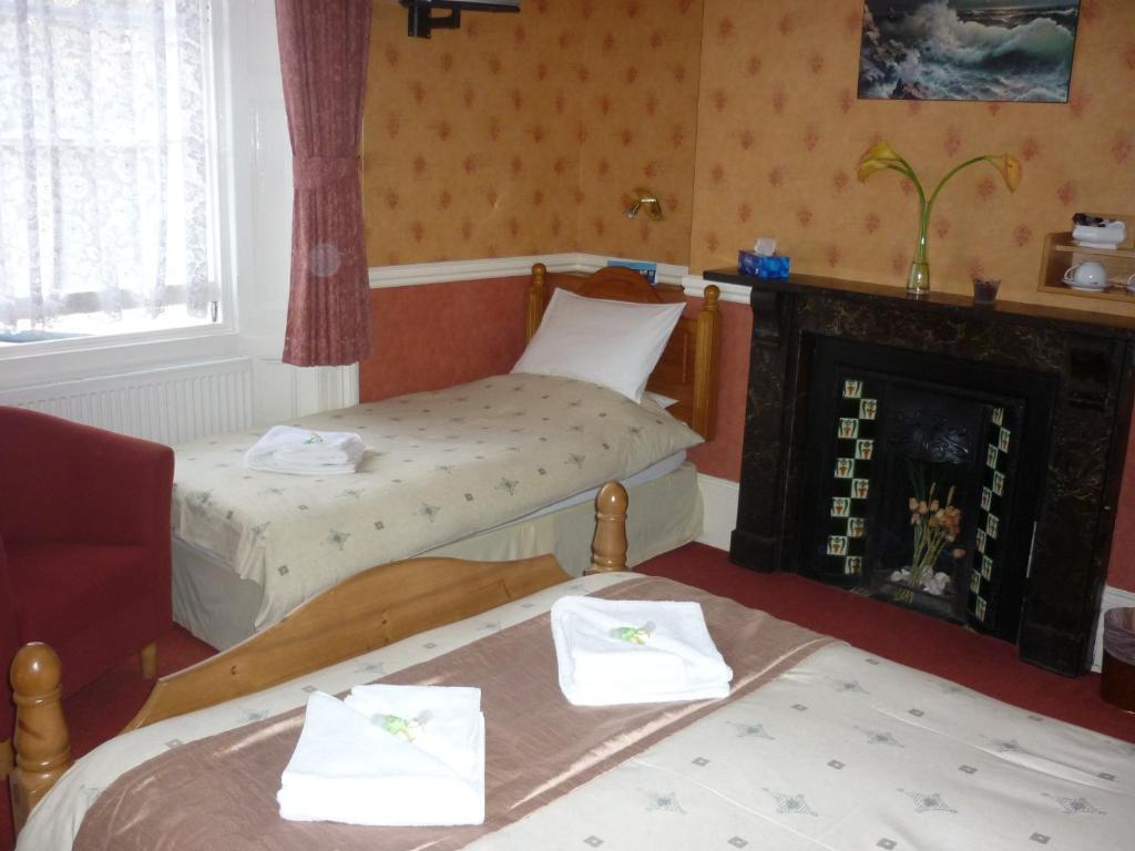 Bed & Breakfast Ashwood Grange 4*
