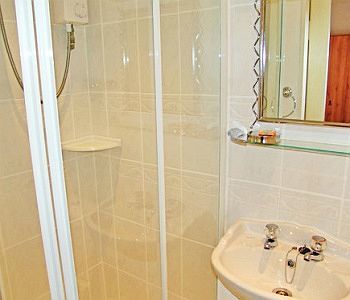 Exton House 4*