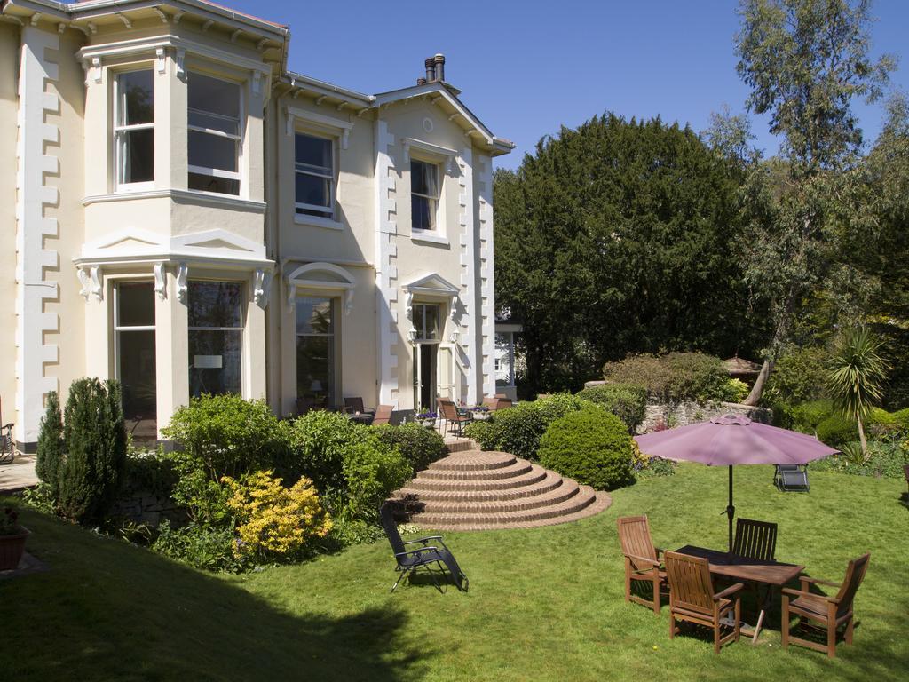 The Balmoral - Just For Adults 3*