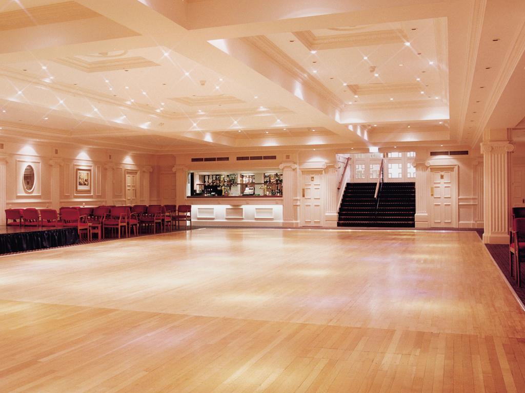 Tlh Victoria - Tlh Leisure, Entertainment And Torquay