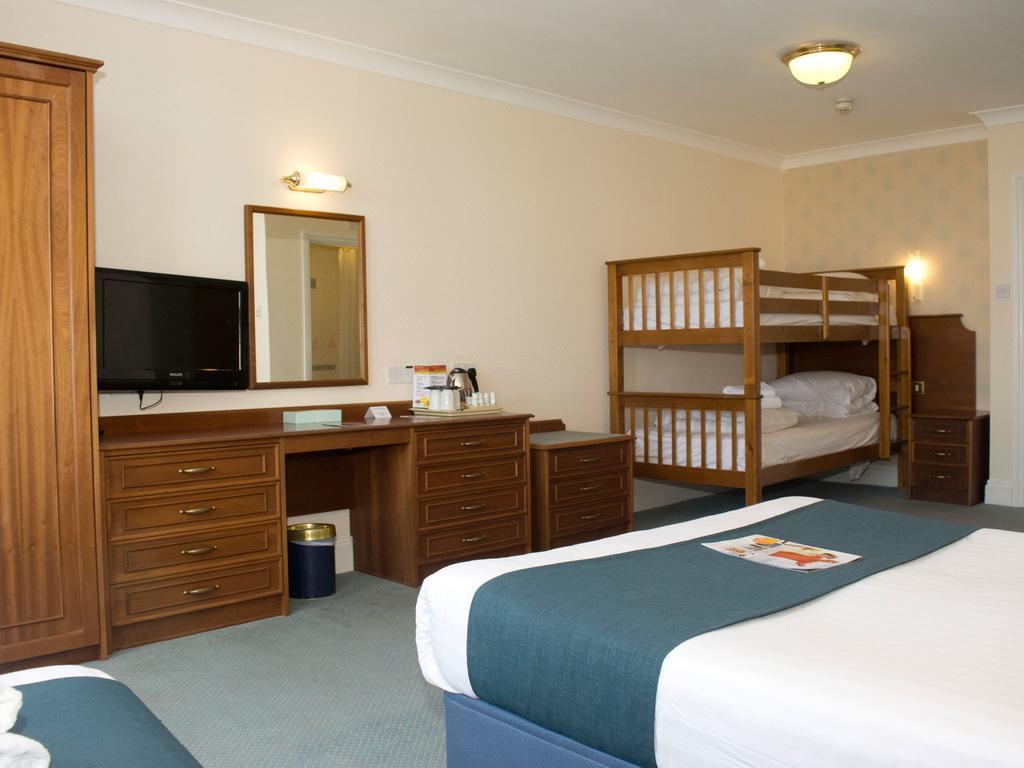 Hotel Tlh Victoria - Tlh Leisure, Entertainment And Torquay