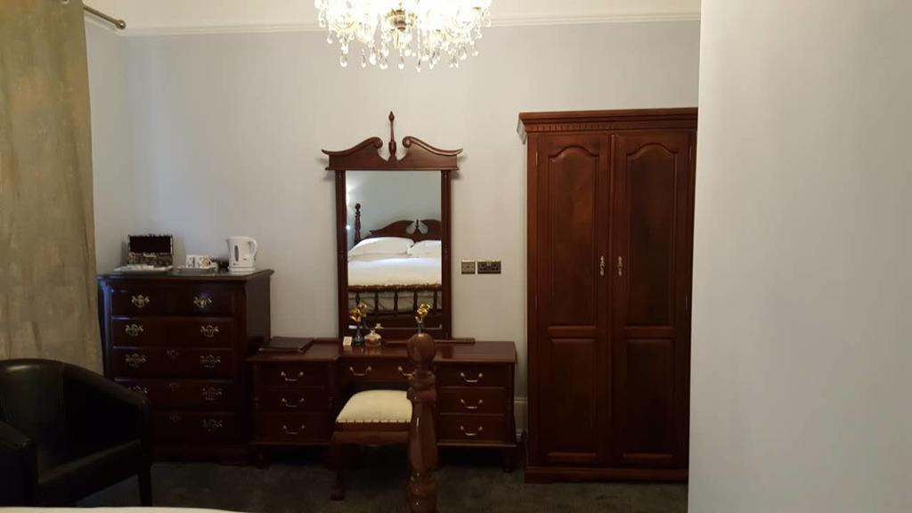 The Shirley Bed & Breakfast Torquay