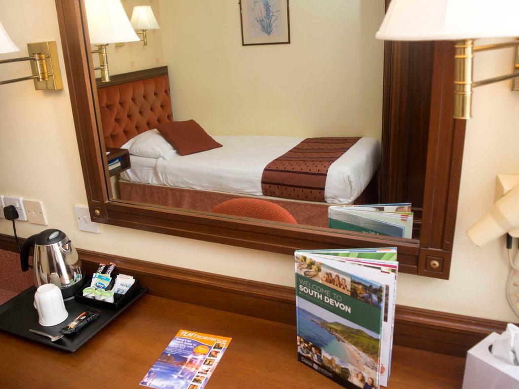 Tlh Toorak - Tlh Leisure, Entertainment And