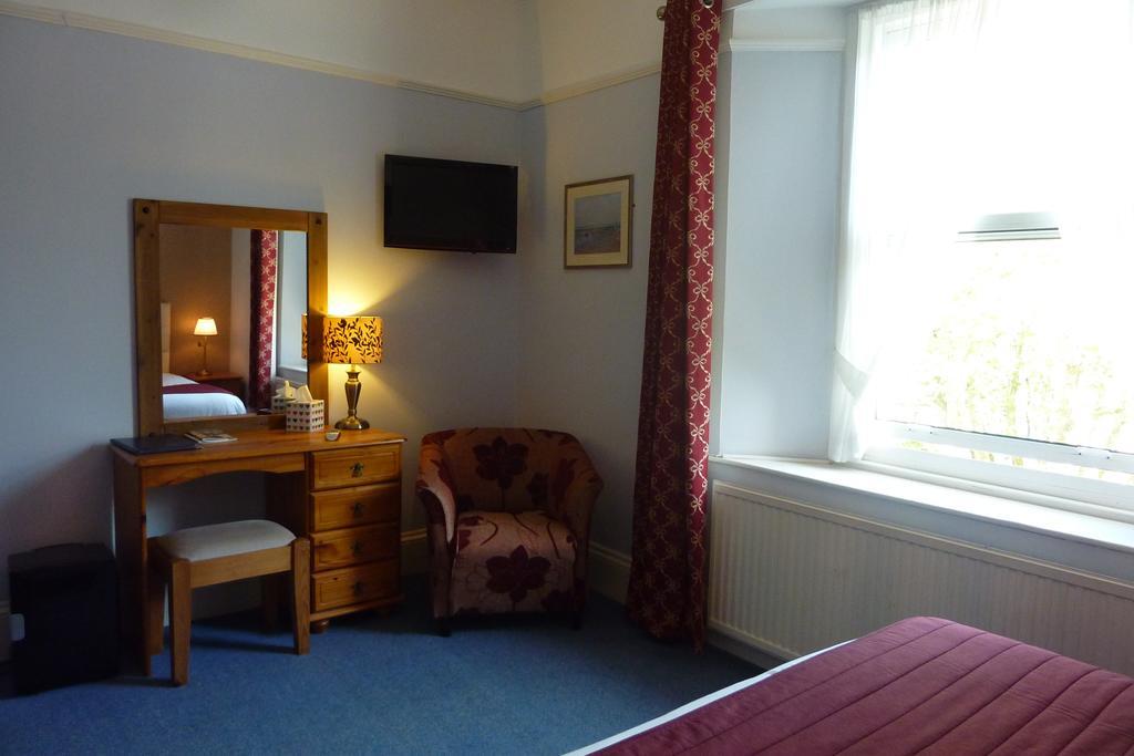The Iona Guest house Torquay