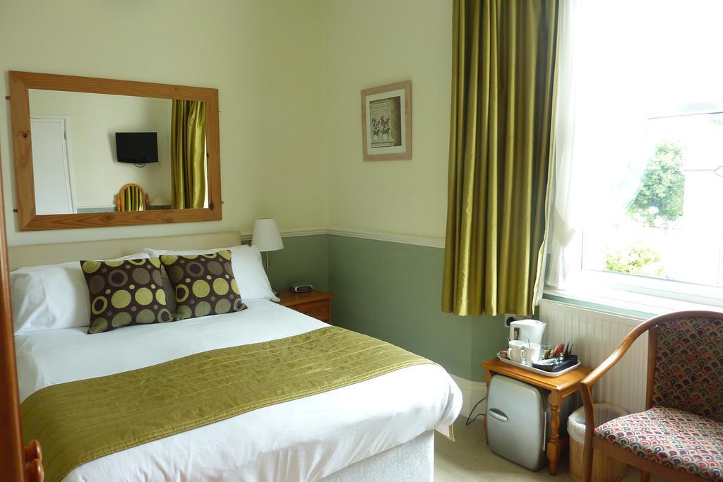 The Iona Torquay