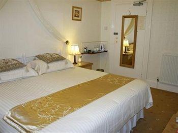 The Baytree - Exclusively For Adults Guest house