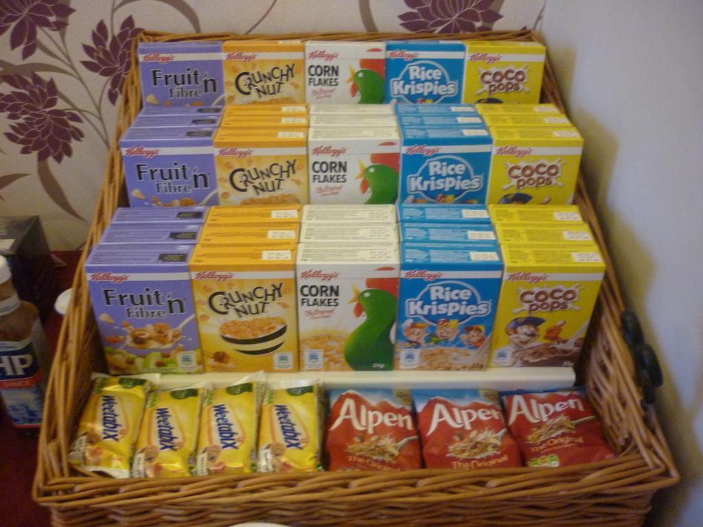 Bed & Breakfast Ashwood Grange 4*