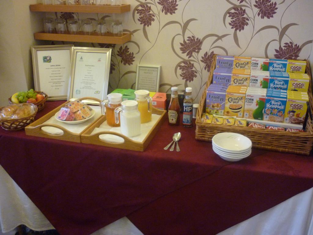 Bed & Breakfast Ashwood Grange 4*
