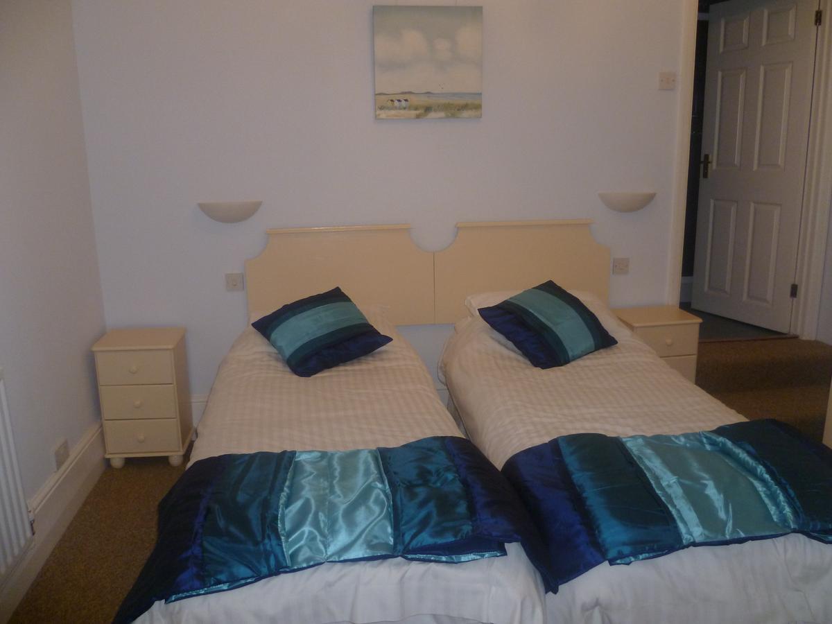 Ansteys Lea Guest house