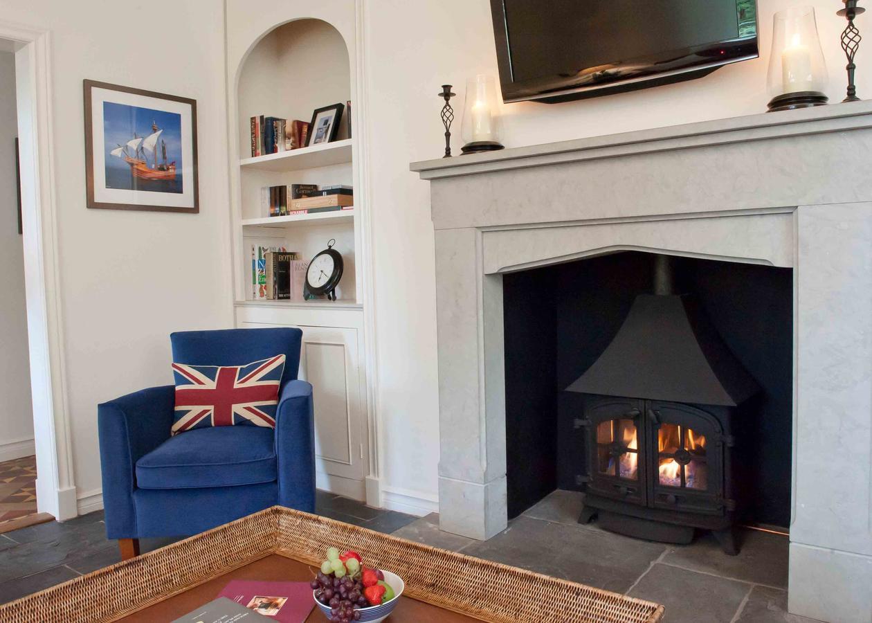 Cary Arms & 5*
