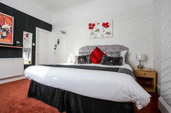 Harmony 4* Torquay
