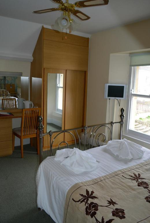 Hotel Red House