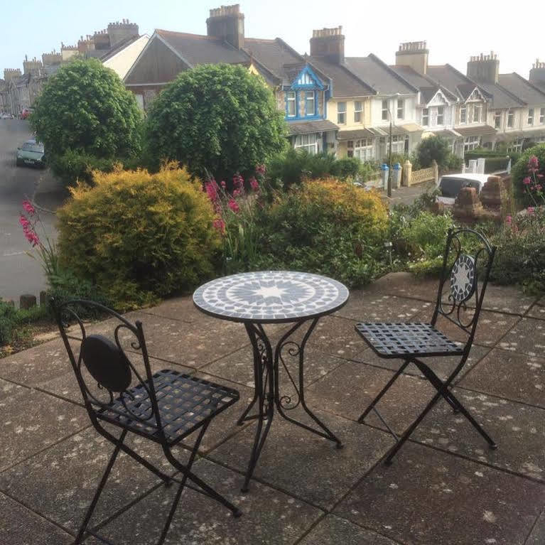 Avron House Torquay
