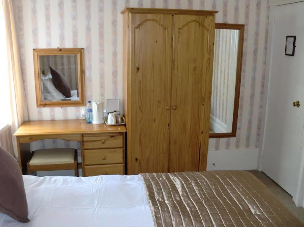 Avron House Guest house