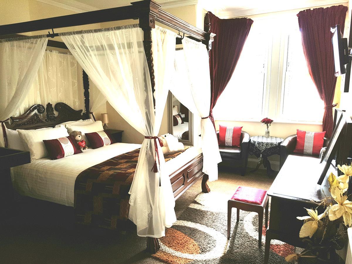 The Palms 3* Torquay