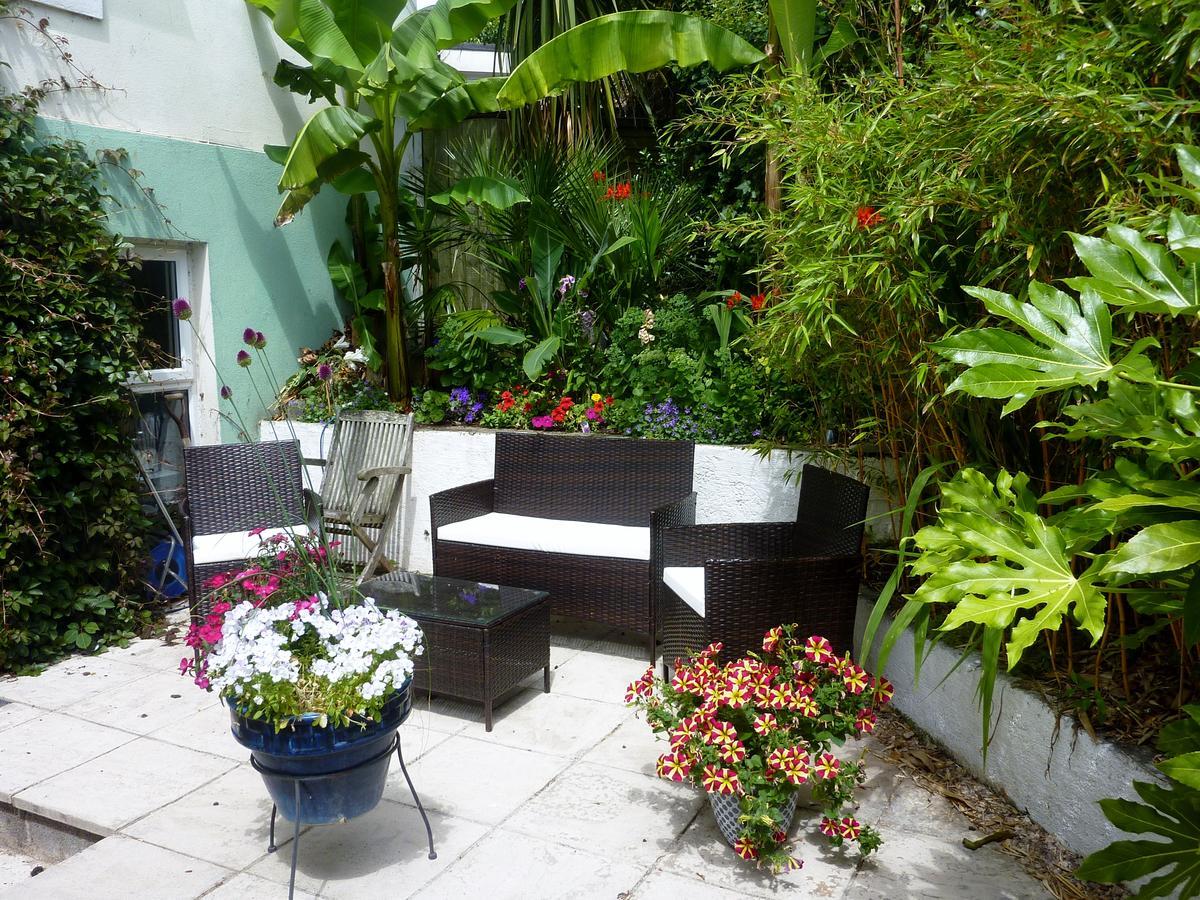 The Iona Guest house