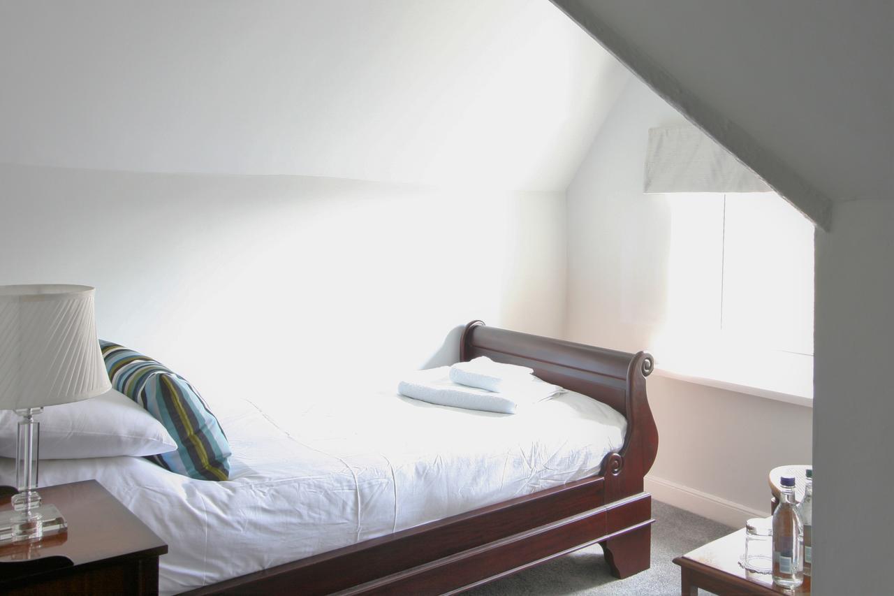 Ferndale Bed & Breakfast Torquay