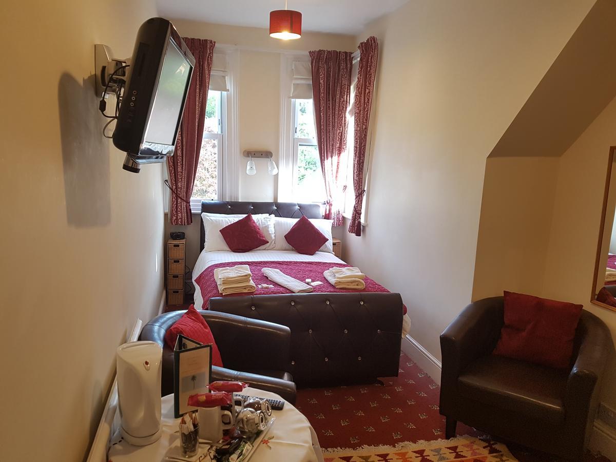 The Palms Guest house 3*