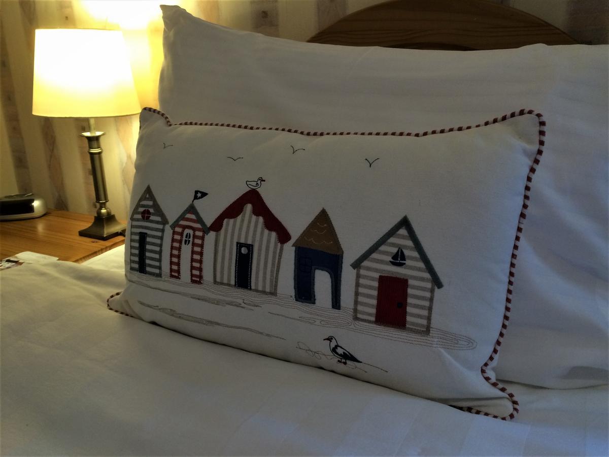 Avron House 4*
