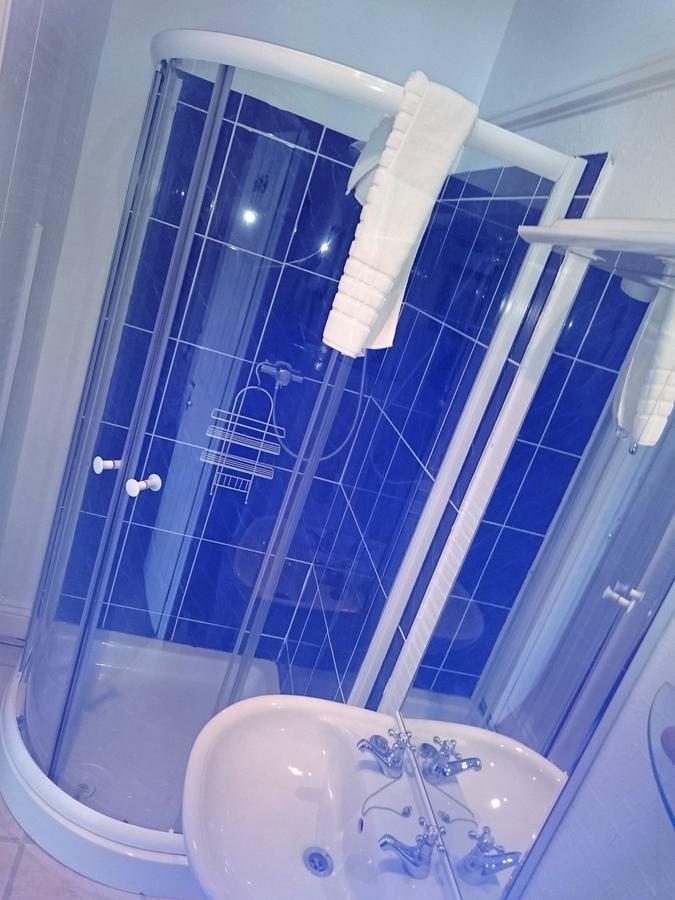 Braddon Hall Guest house 4*