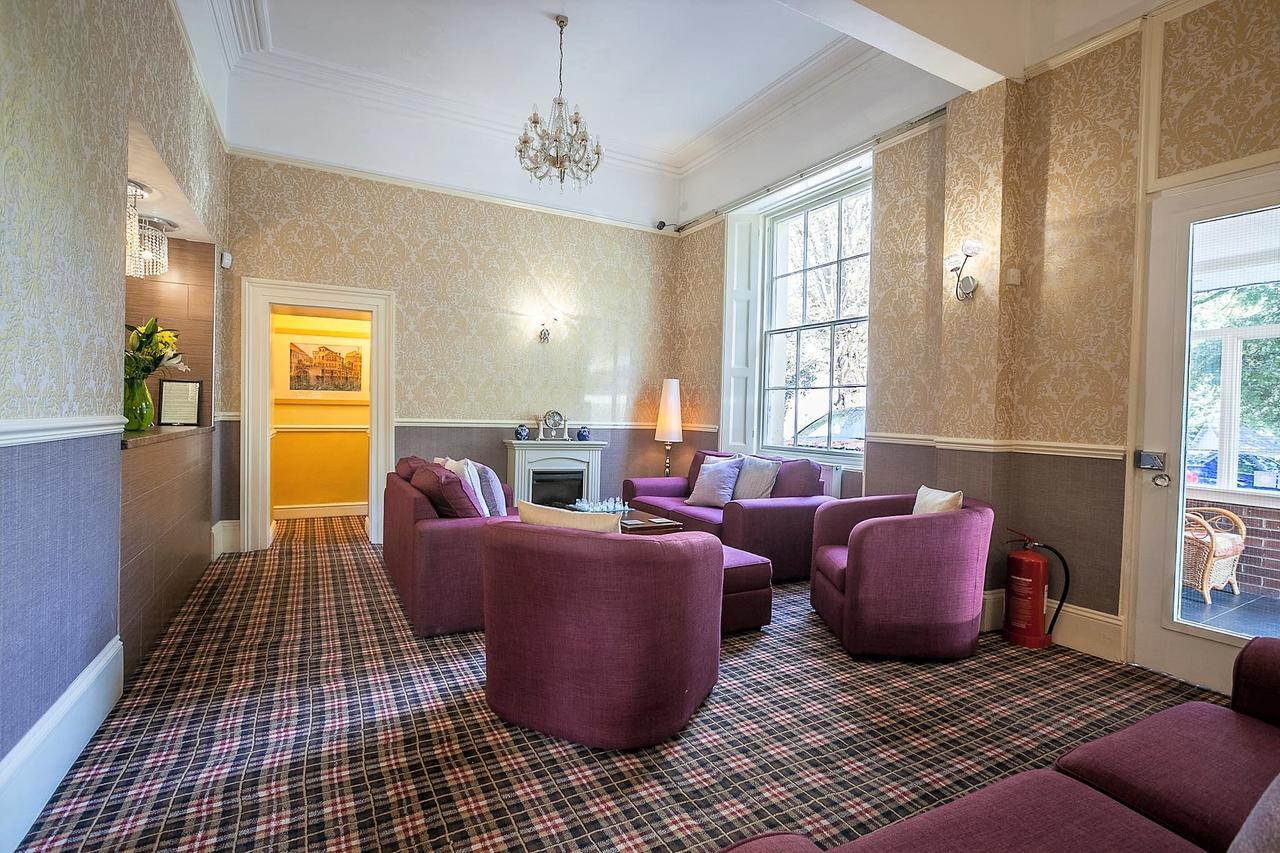 The Balmoral - Just For Adults 3*