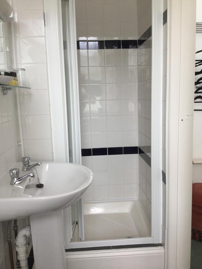 Cary Court - 4* Torquay