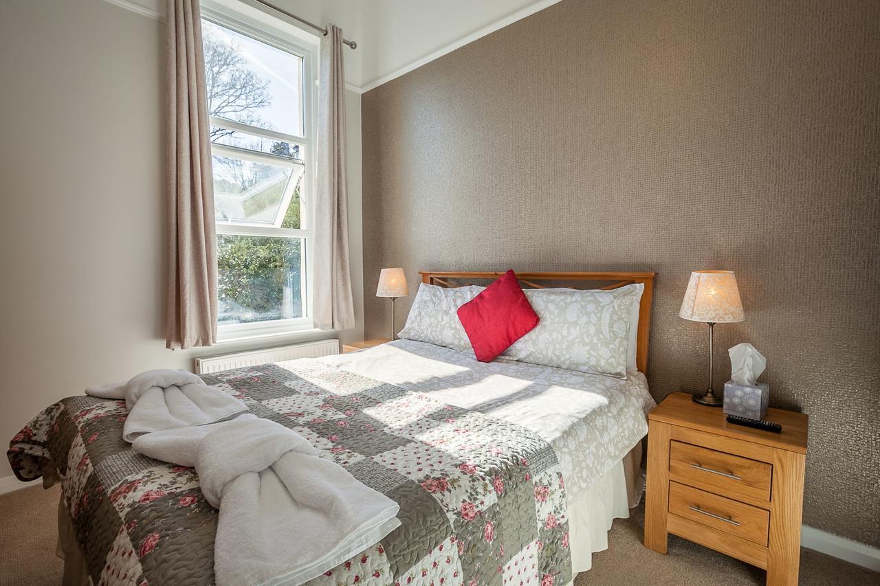 The Balmoral - Just For Adults Hotel