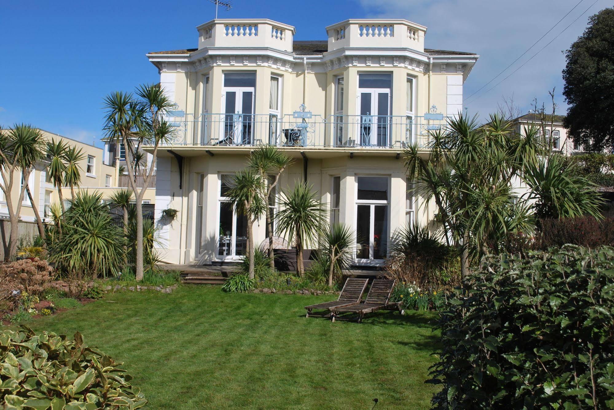 Bed & Breakfast The Torcroft 4*