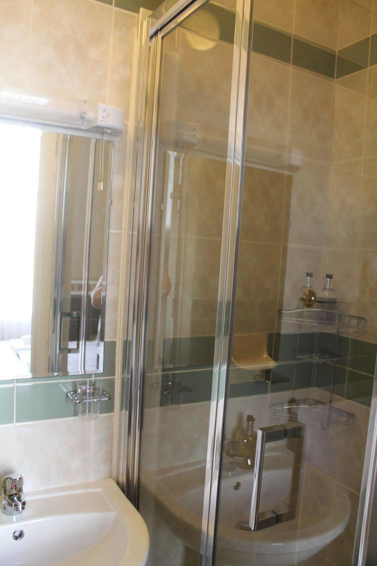 Heathcliff House Exclusively For Adults Free Large Carpark Guest house
