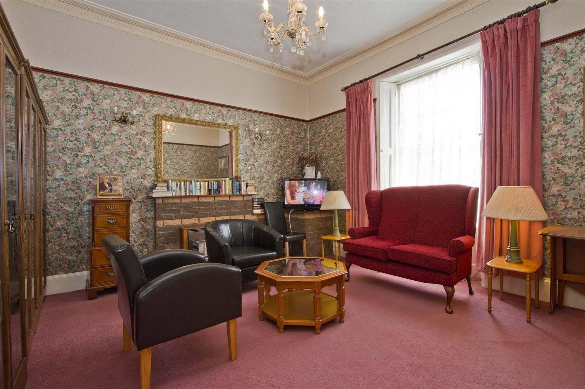 Guest house Ashurst 3*