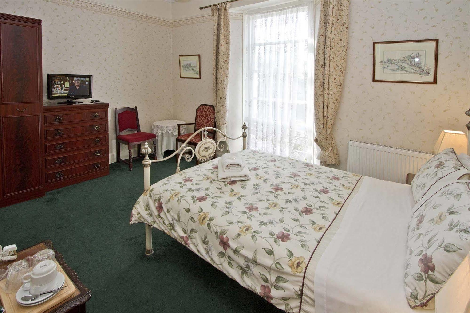 Ashurst Guest house Torquay