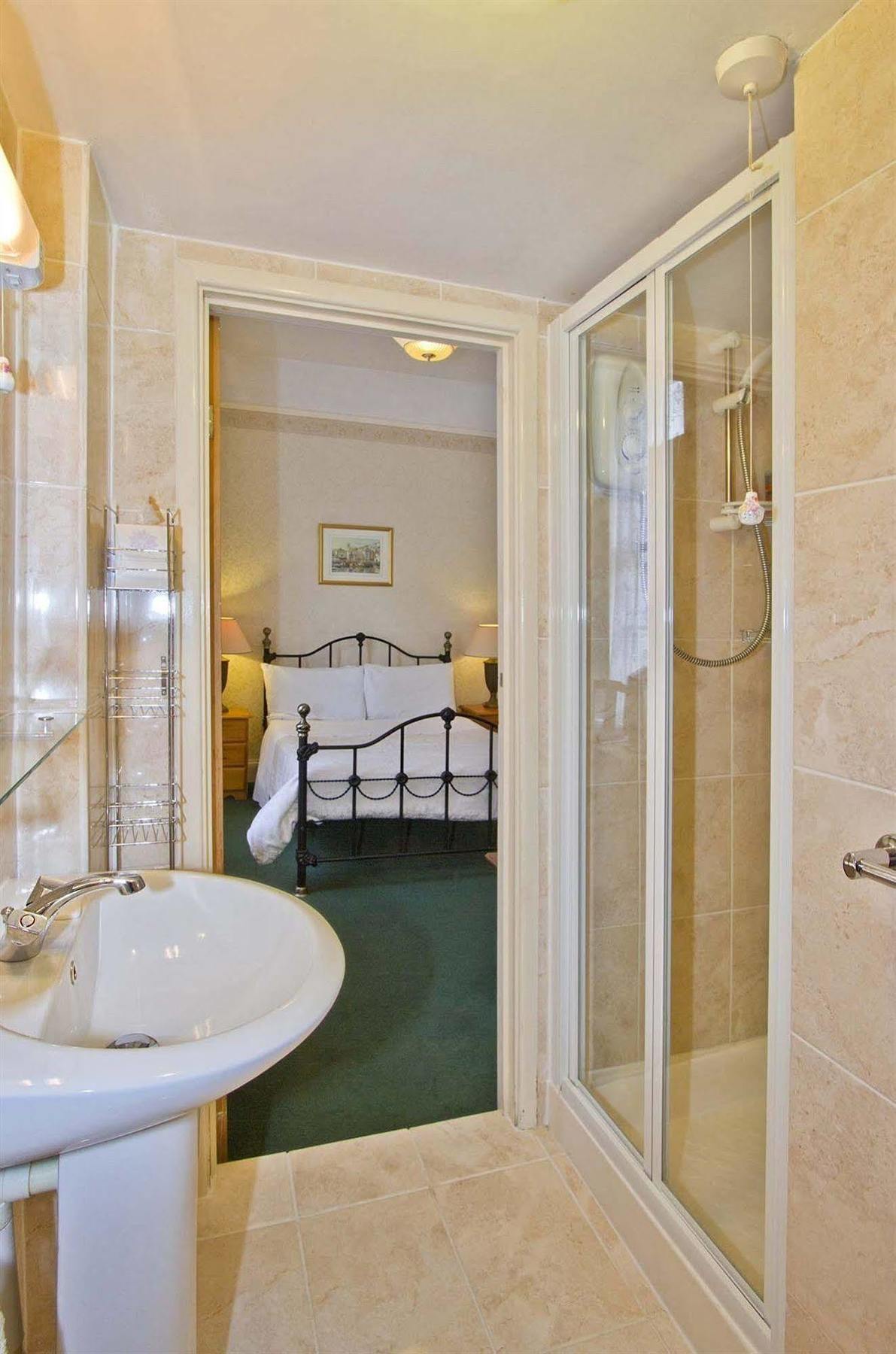Ashurst Guest house Torquay