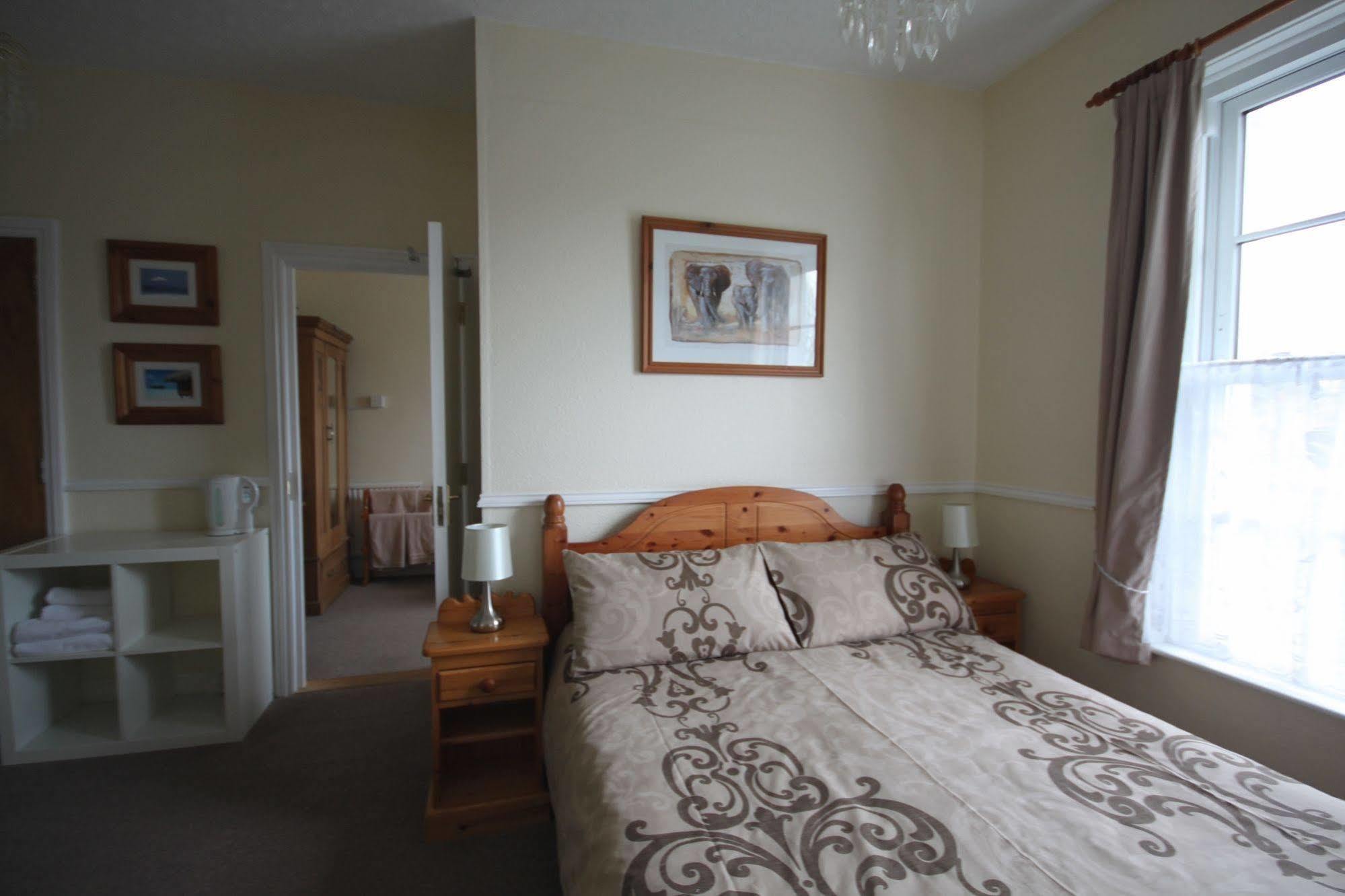 Gainsboro Torquay