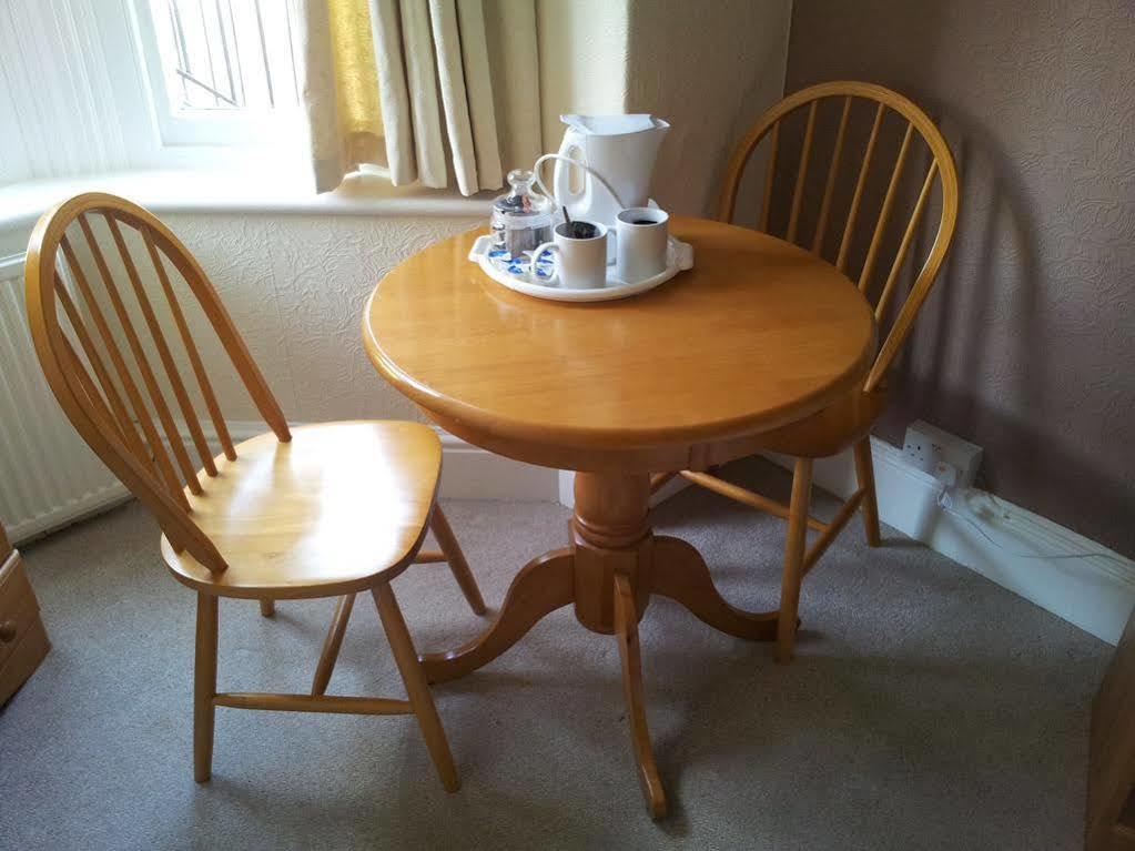 Hotel Yardley Manor 4*