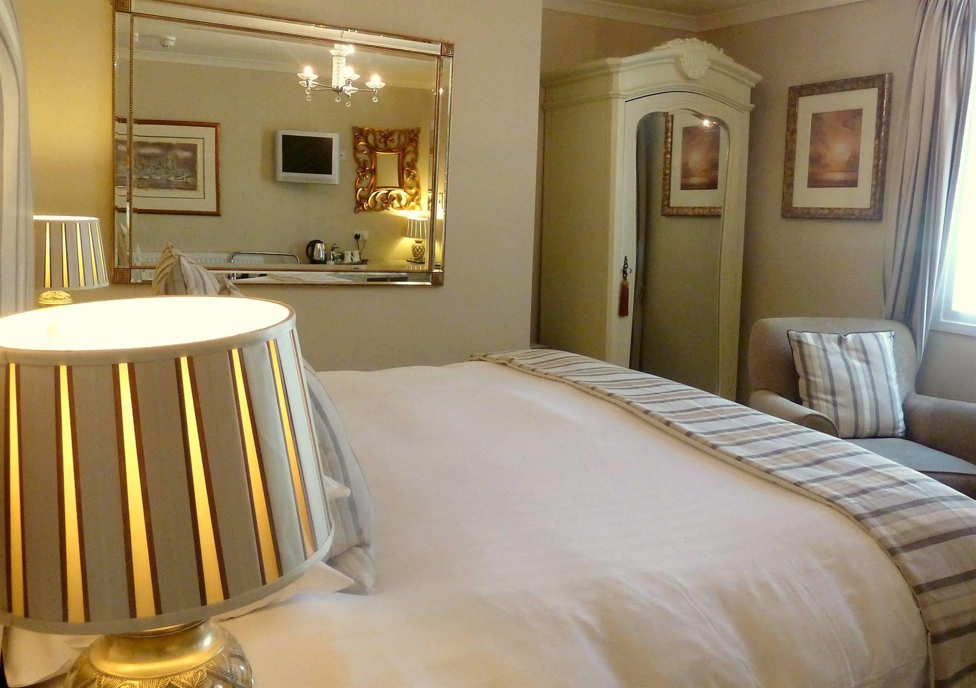 The Somerville 5*