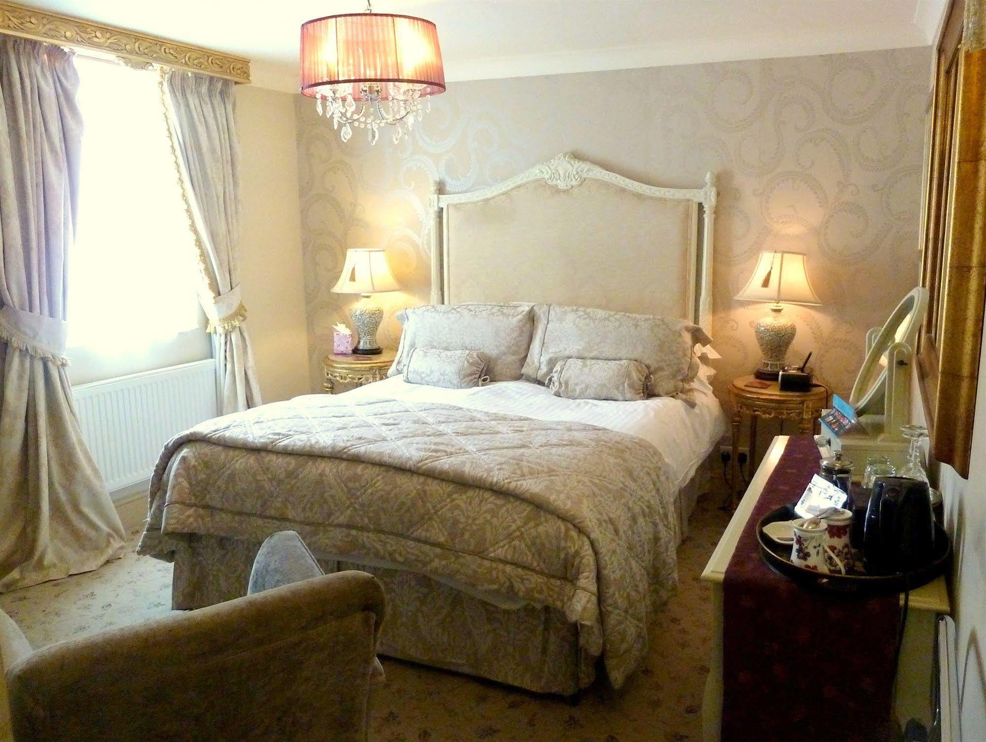 The Somerville 5*