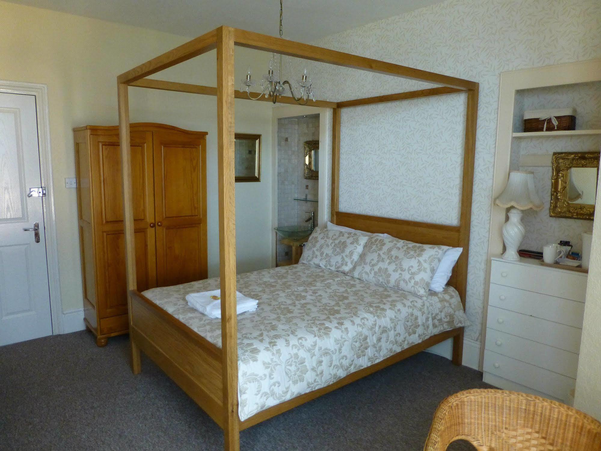 The Shoalstone Guest house