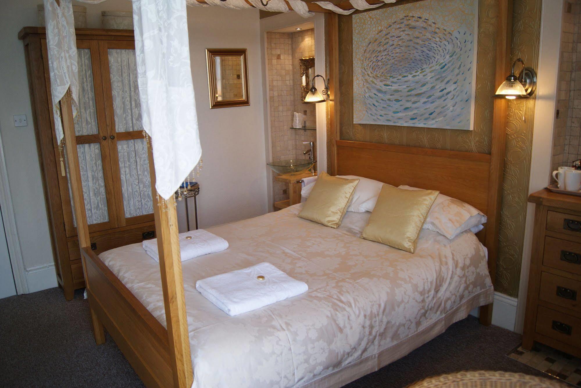 The Shoalstone 4*