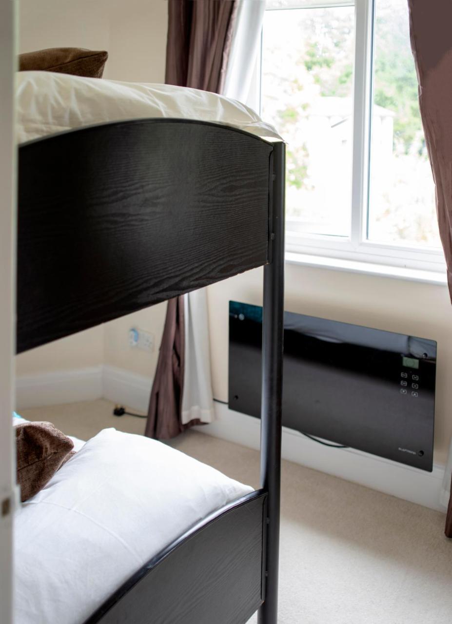 Aparthotel Delamere Court 4*