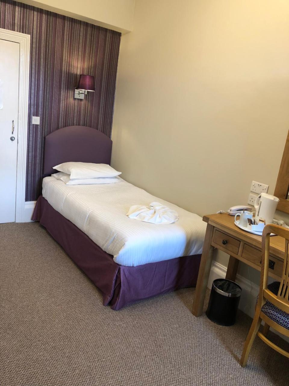 Riviera 3* Torquay