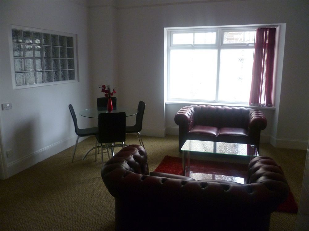 Ansteys Lea Guest house 2*