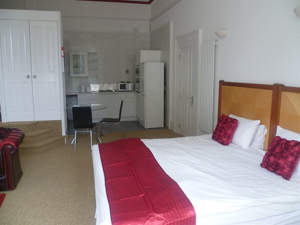 Guest house Ansteys Lea Torquay