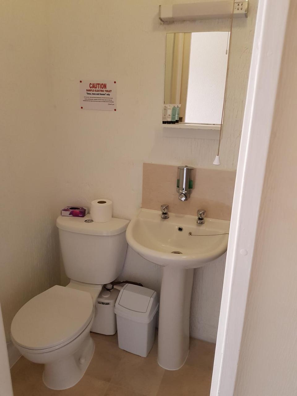 Tusker (adults Only) Guest house 2*