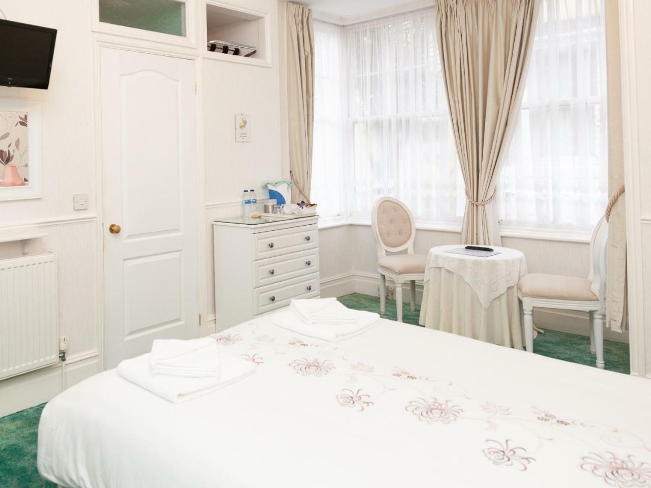 Guest house Crimdon Dene 4*