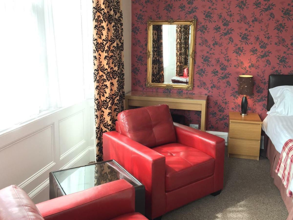 Palm Grove Bed & Breakfast 3*