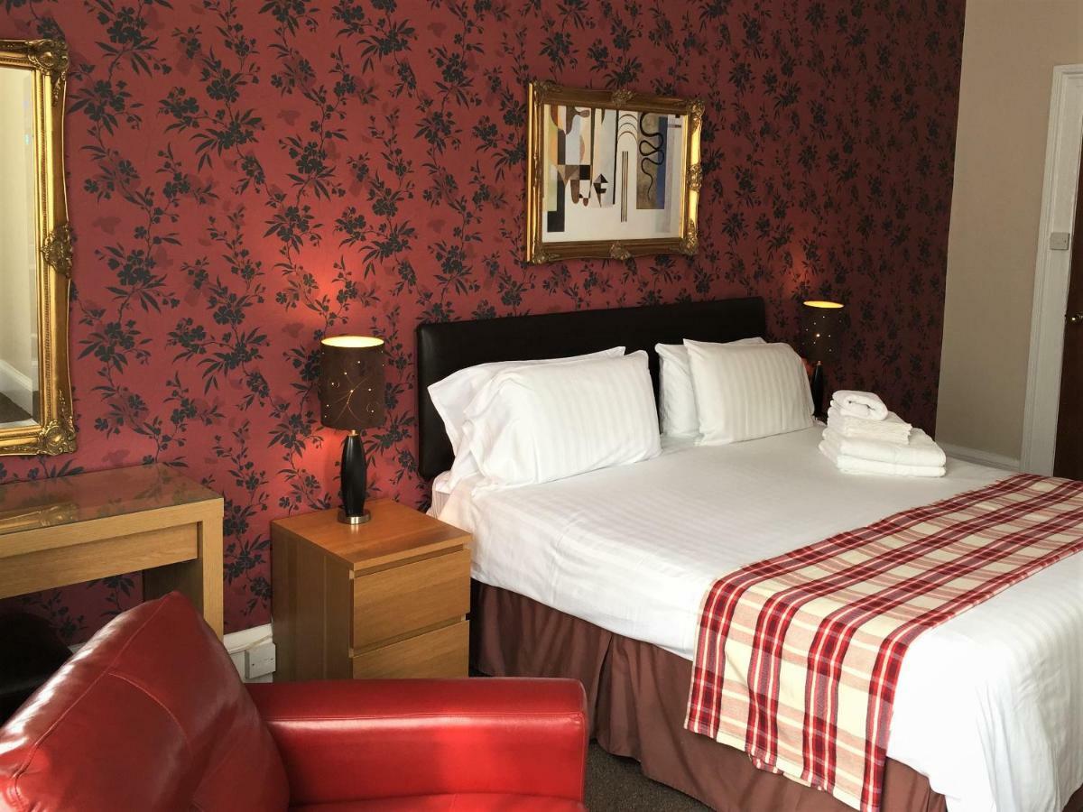 Palm Grove Bed & Breakfast 3*