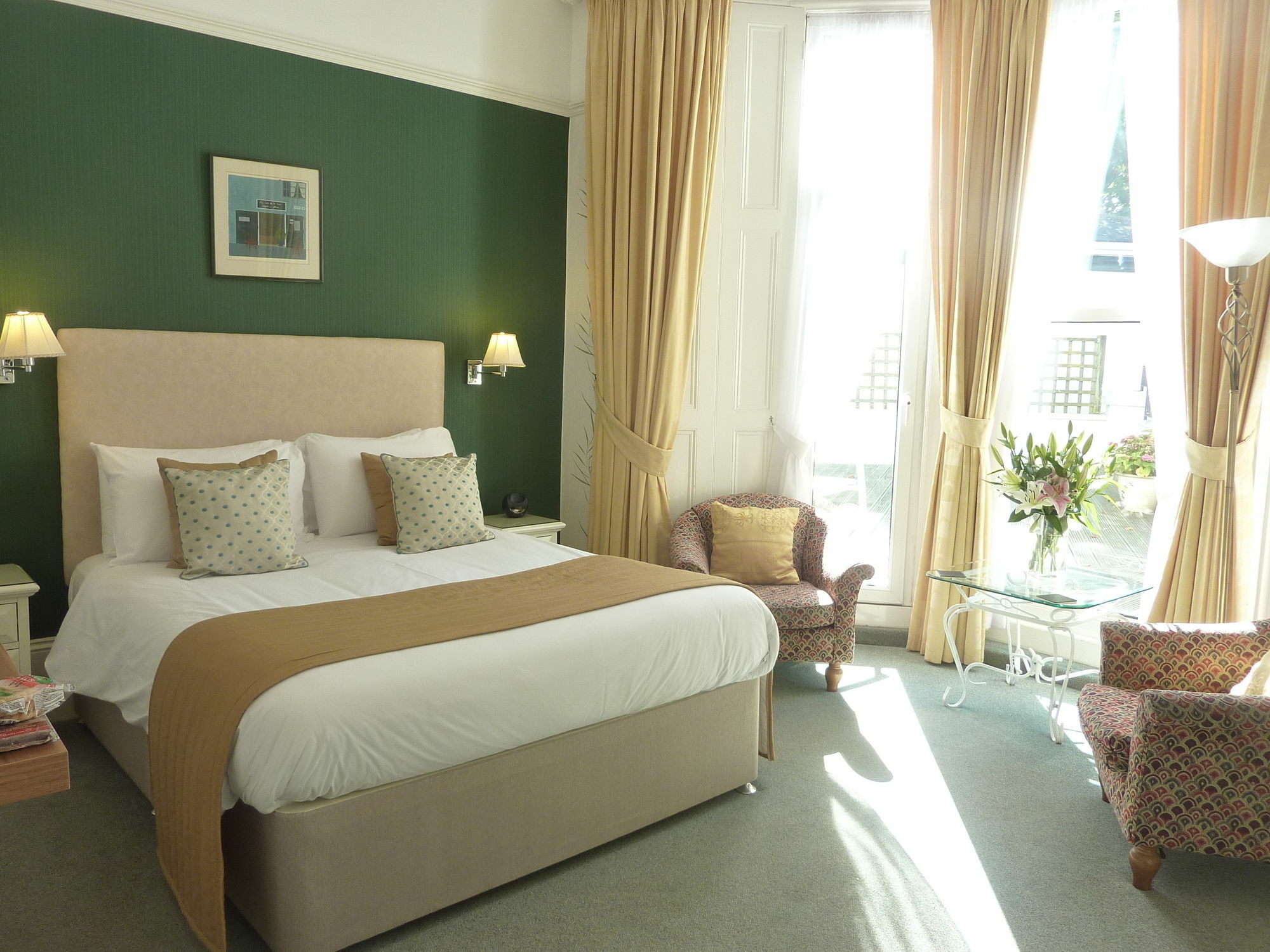 Guest house The Iona