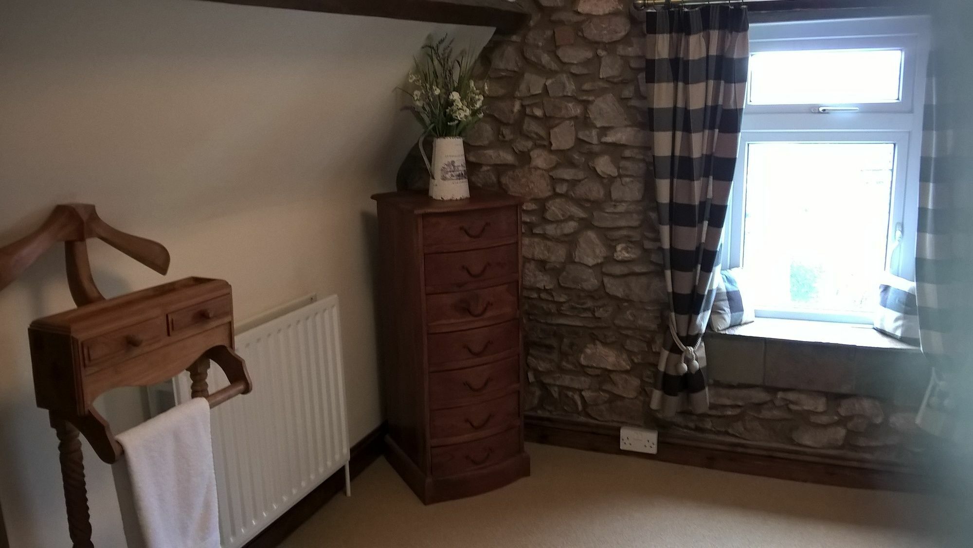 The Hillcroft - Boutique, Unique Guest house